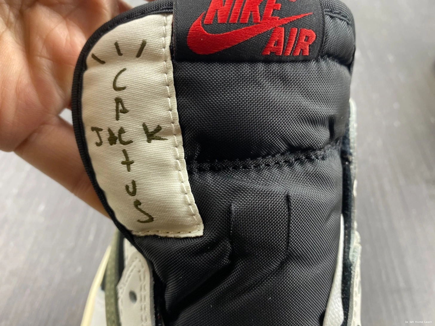 Travis x Low Air Olive 1 OG Jordan Scott DZ4137-106 0927